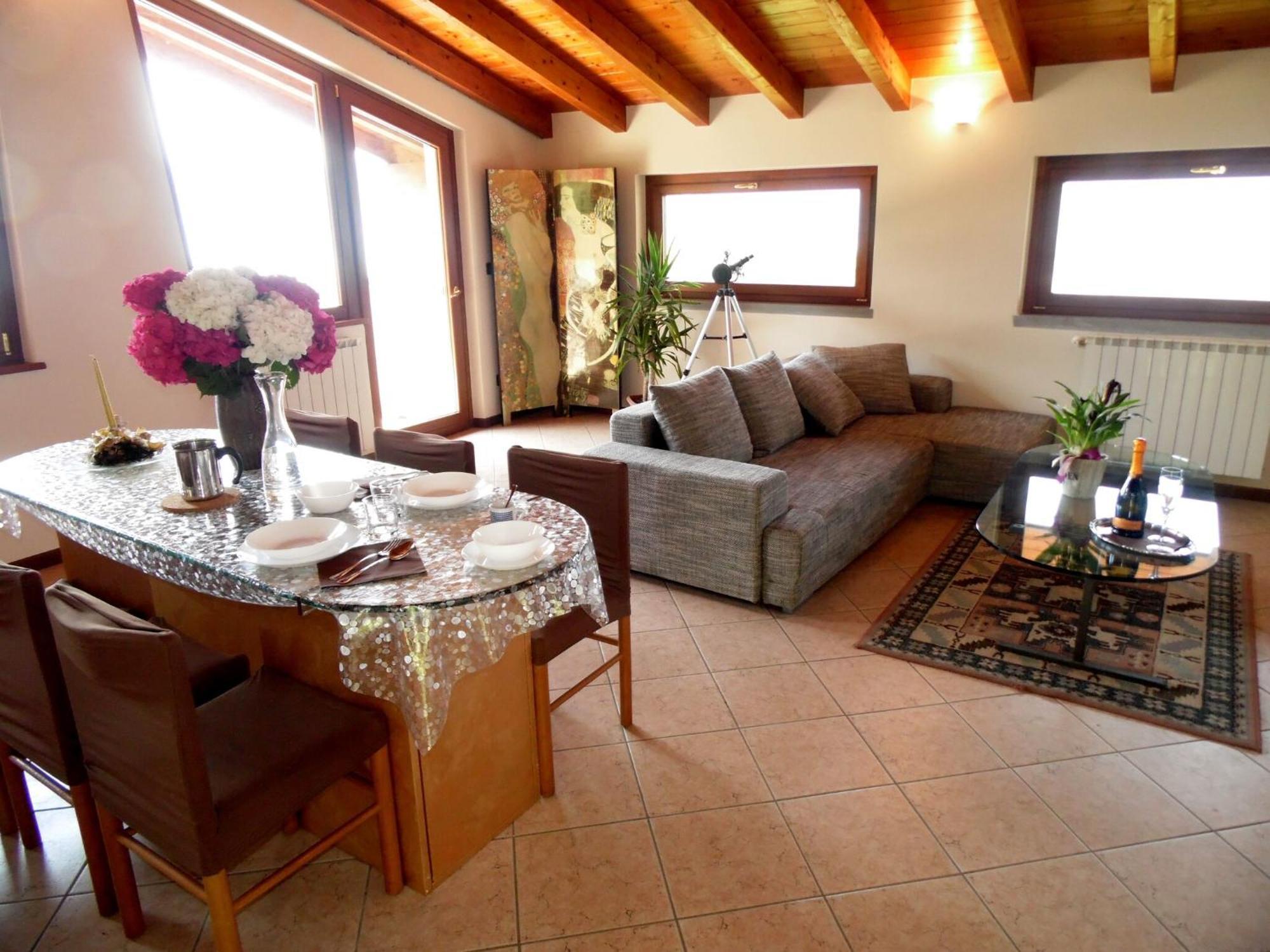 Villa In Pisogne With Pool Garden And Lake View Экстерьер фото
