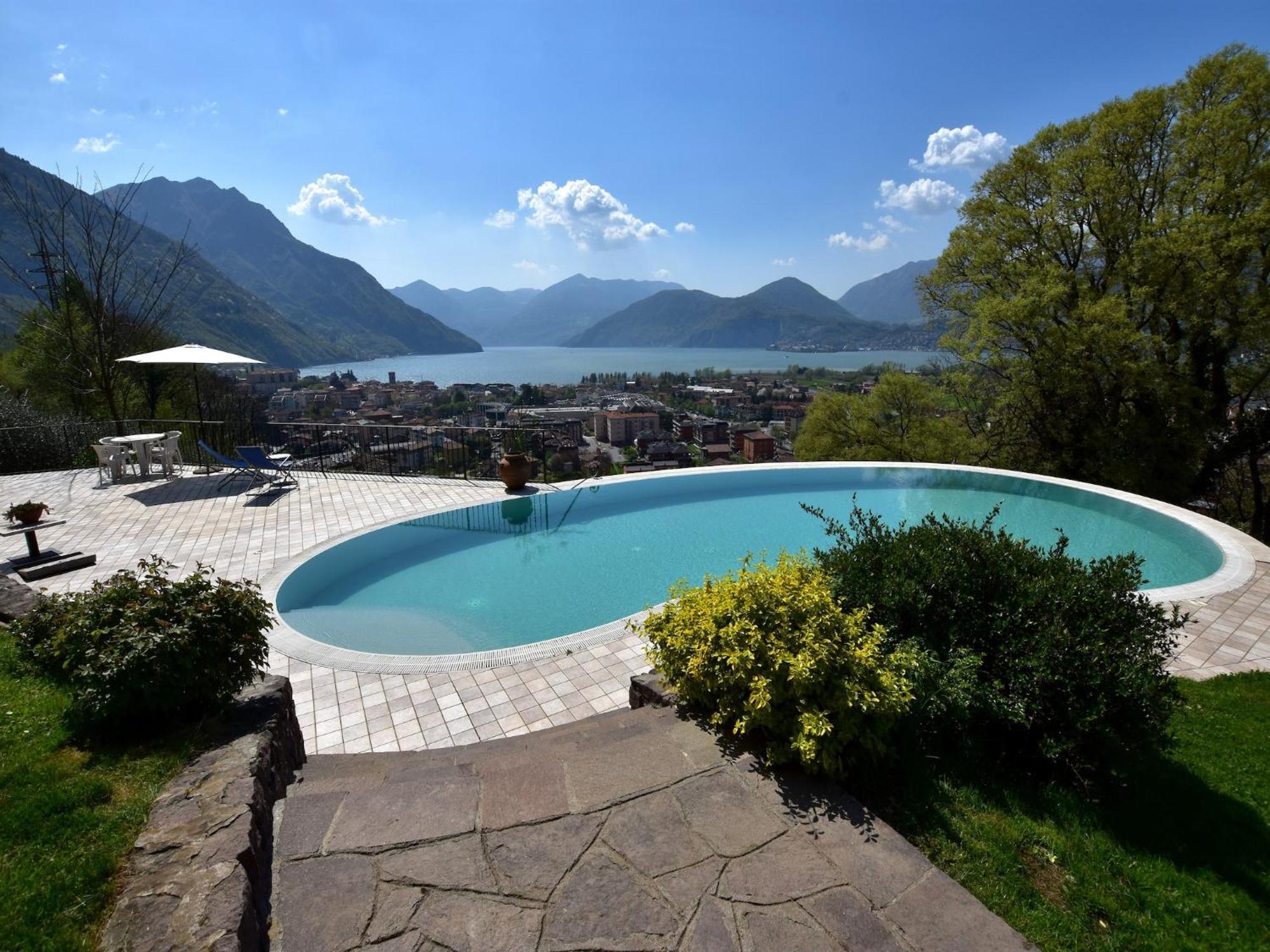 Villa In Pisogne With Pool Garden And Lake View Экстерьер фото
